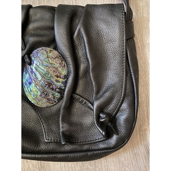 Vintage 80s Artisan Handmade Black Leather Purse With Mother Of Pearl Accent - Picture 4 of 14